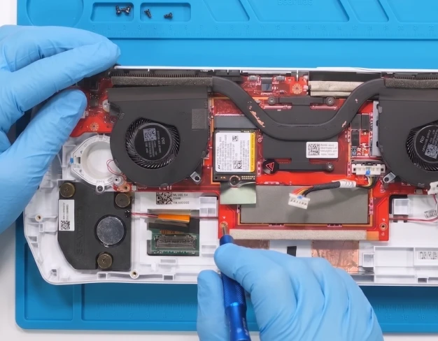 Замена SSD и ремонт слота MicroSD Asus ROG Ally