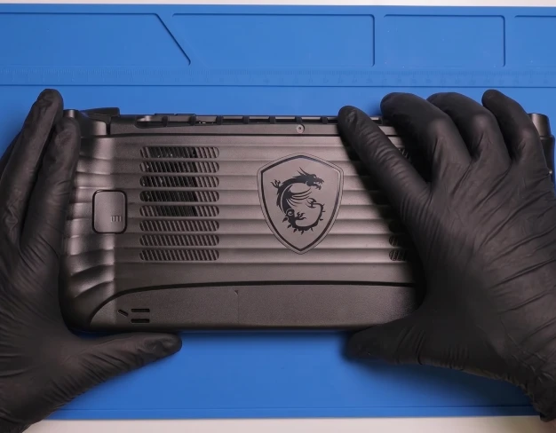 Дополнительное обслуживание MSI Claw