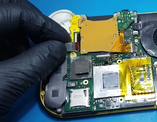 Замена разъема USB-C и ремонт питания консоли