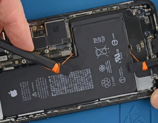 Обслуживание смартфонов Apple