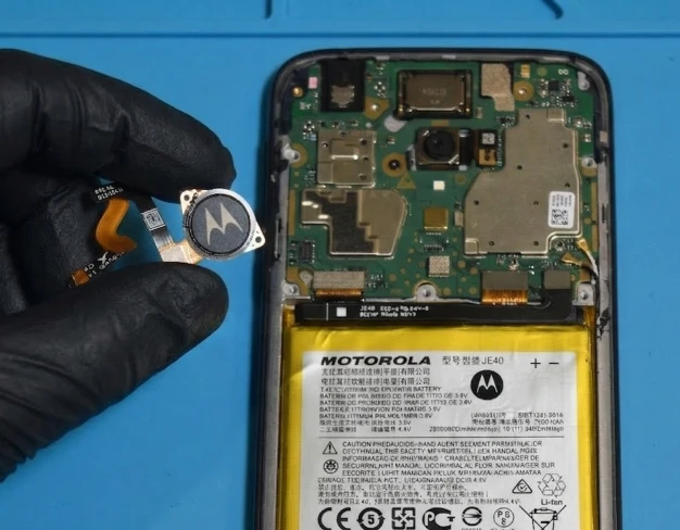 Ремонт смартфонов Motorola с гарантией