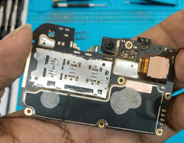 Ремонт смартфонов Realme