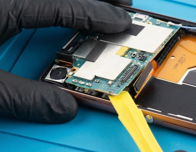 Комплексный ремонт смартфонов SONY